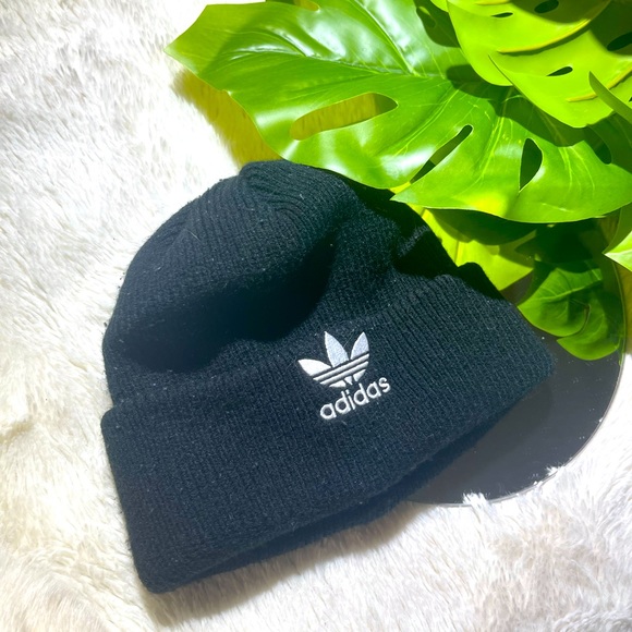 Adidas Beanie - Picture 2 of 3